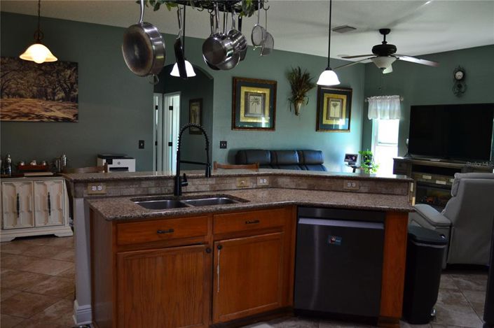 Image No.13-3 Bed House for sale