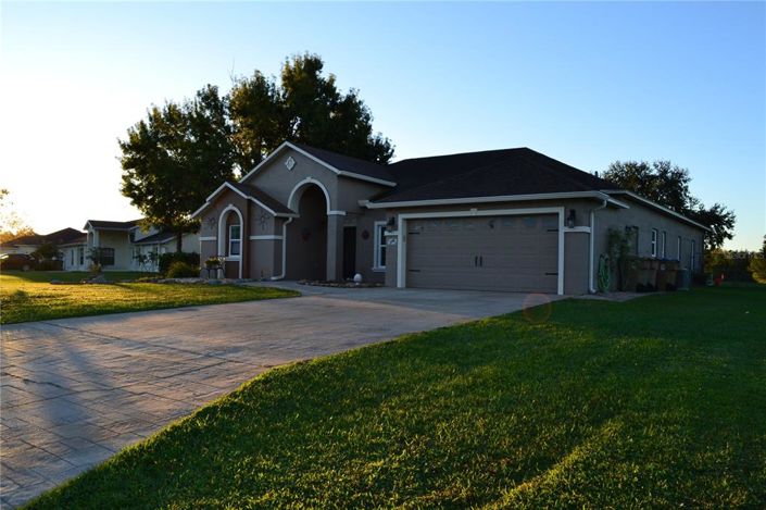 Image No.2-Propriété de 3 chambres à vendre à Kissimmee