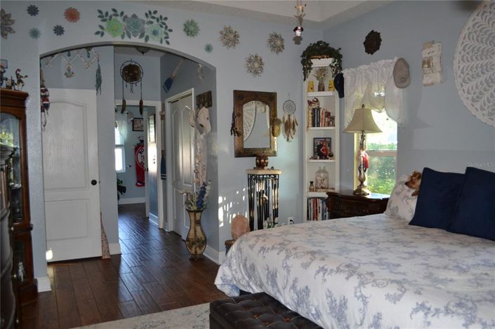 Image No.43-3 Bed House for sale