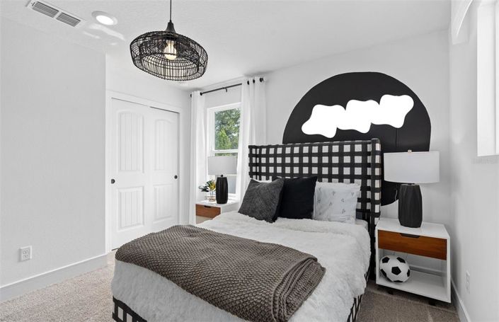 Image No.17-5 Bed Property for sale