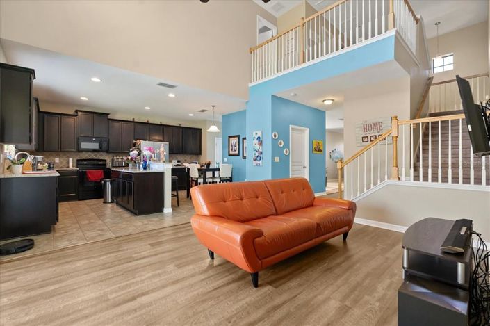 Image No.4-Propriété de 4 chambres à vendre à Kissimmee