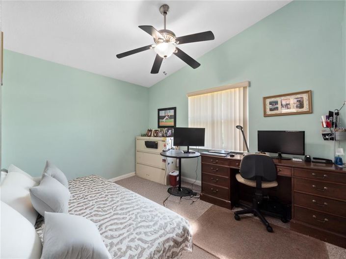 Image No.12-3 Bed Property for sale