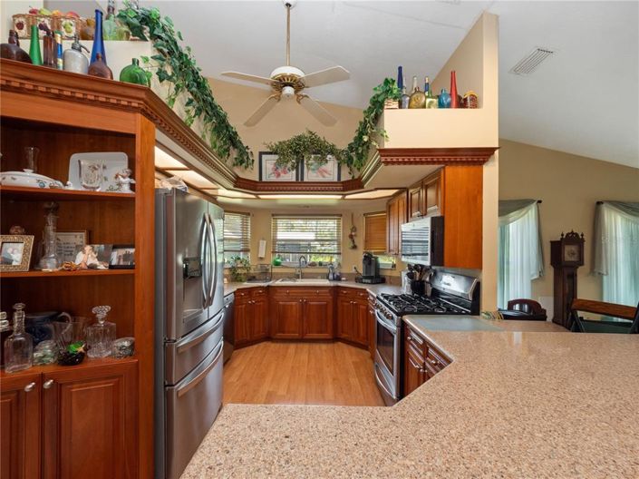 Image No.18-3 Bed Property for sale