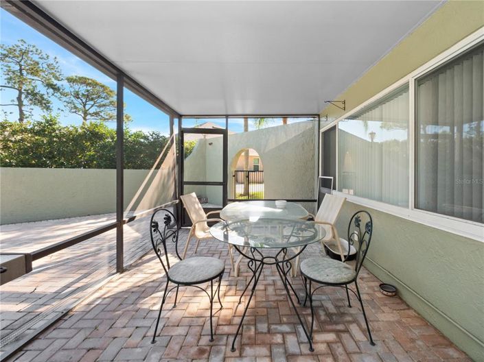 Image No.26-3 Bed Property for sale