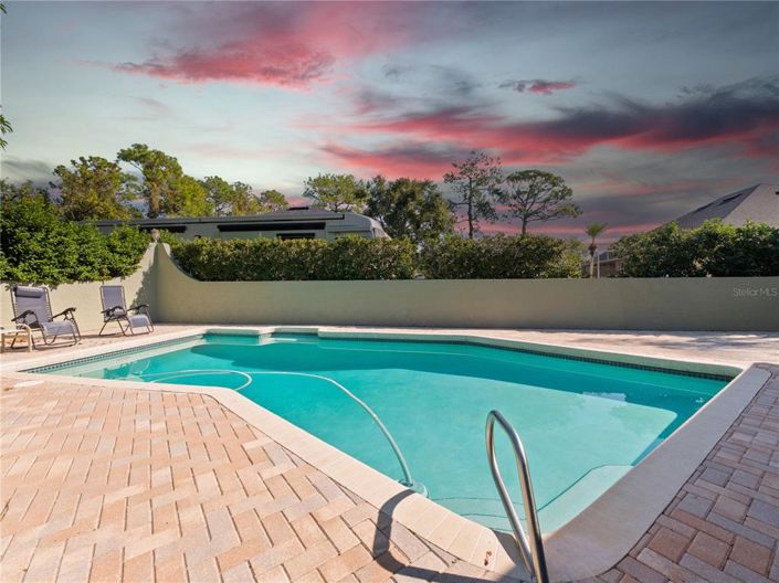 Image No.30-3 Bed Property for sale