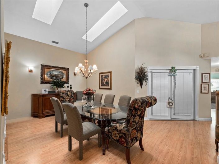 Image No.7-3 Bed Property for sale