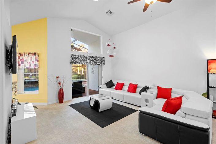 Image No.9-Propriété de 4 chambres à vendre à Kissimmee