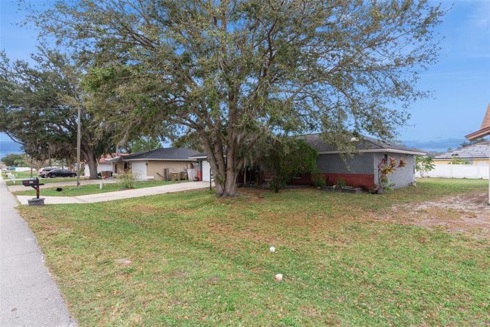 Image No.2-Propriété de 3 chambres à vendre à Kissimmee