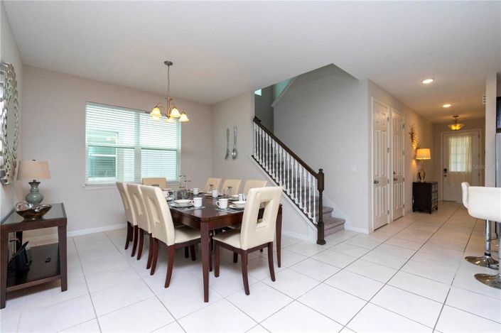 Image No.17-7 Bed House for sale