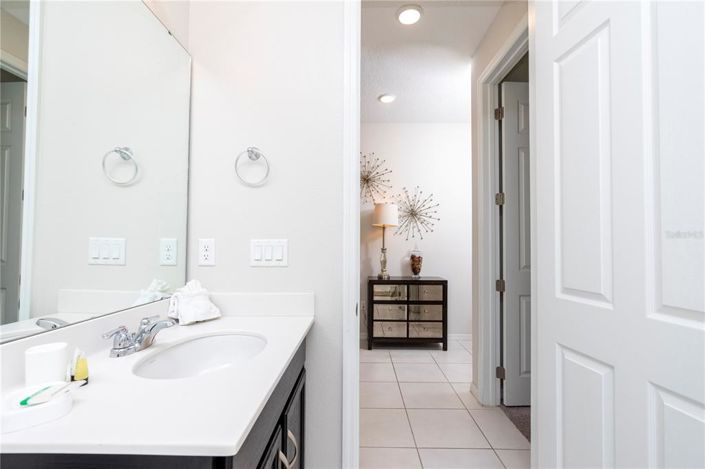 Image No.31-7 Bed House for sale