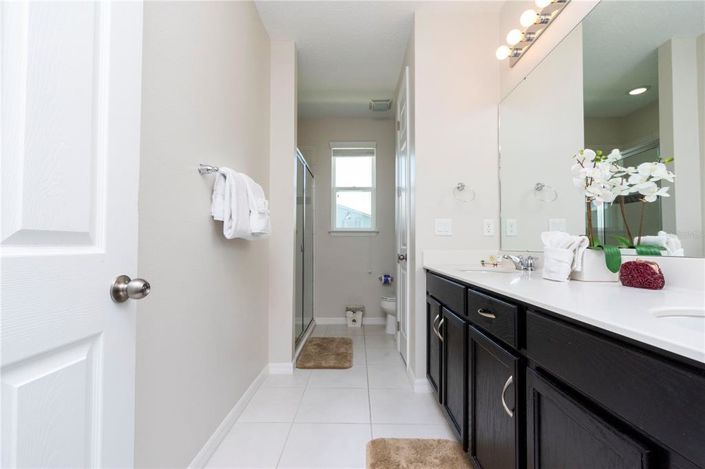 Image No.45-7 Bed House for sale