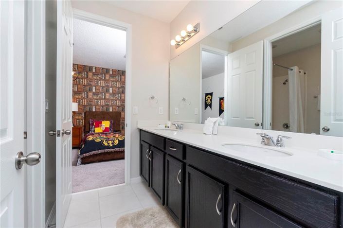 Image No.56-7 Bed House for sale