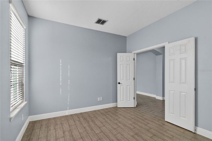 Image No.28-4 Bed House for sale