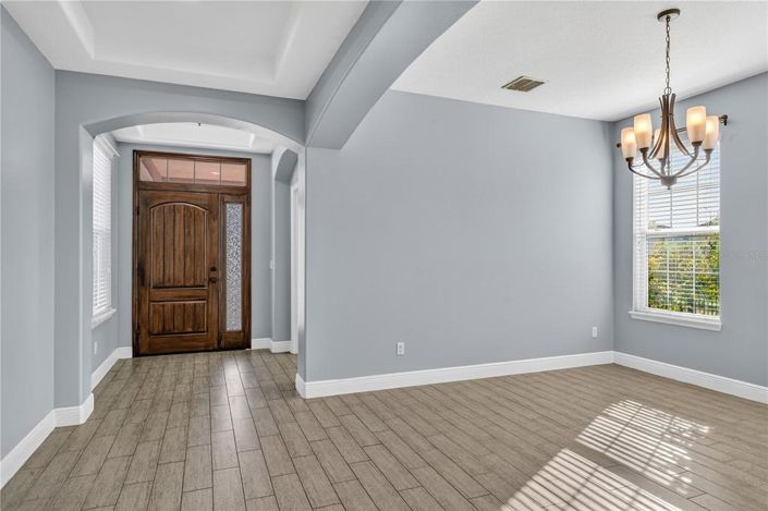 Image No.31-4 Bed House for sale