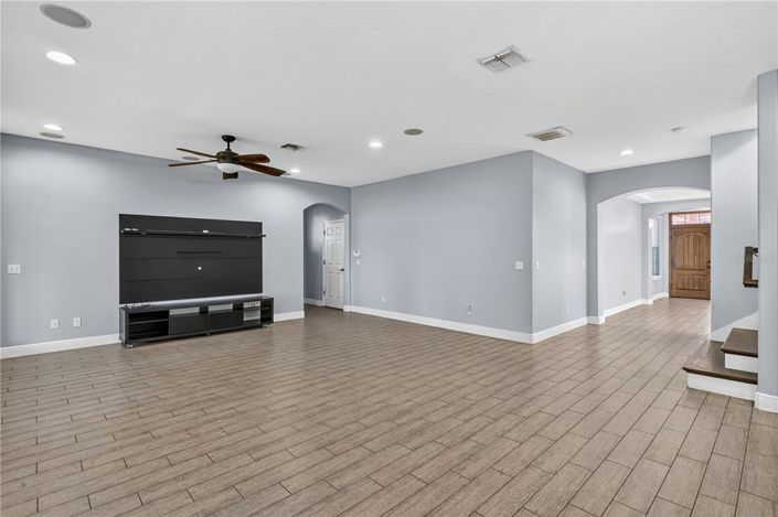 Image No.39-4 Bed House for sale