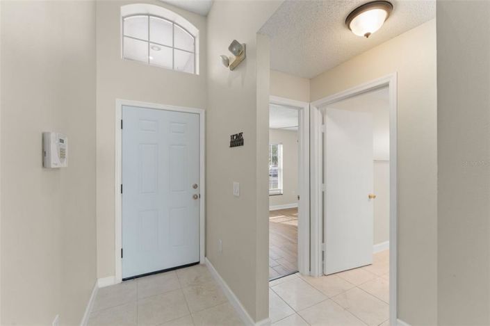 Image No.4-Propriété de 4 chambres à vendre à Kissimmee