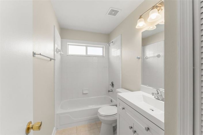 Image No.7-Propriété de 4 chambres à vendre à Kissimmee