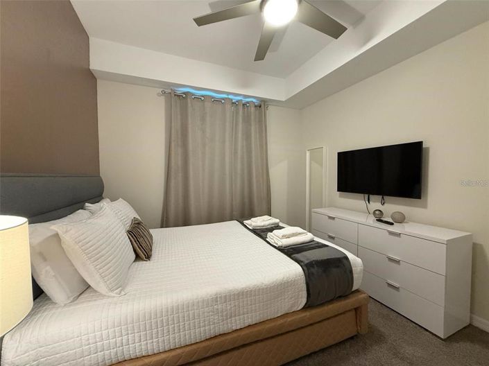 Image No.18-2 Bed Property for sale