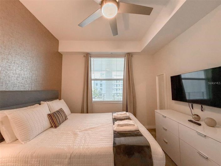 Image No.20-2 Bed Property for sale