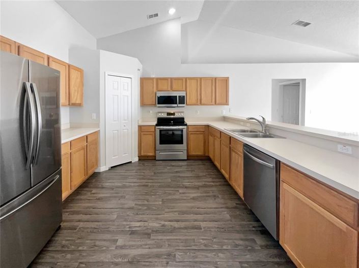 Image No.2-Propriété de 3 chambres à vendre à Kissimmee