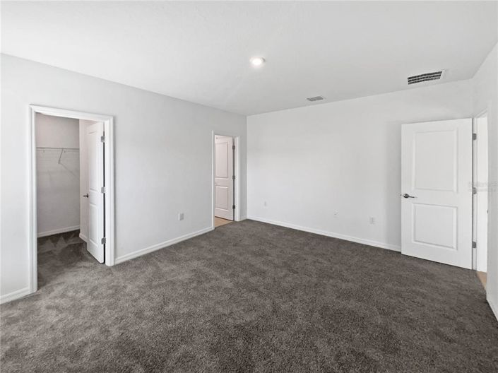 Image No.4-Propriété de 4 chambres à vendre à Kissimmee