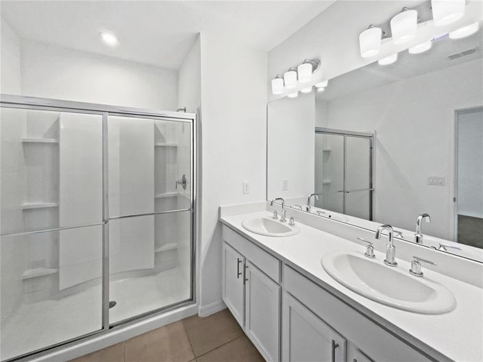 Image No.6-Propriété de 4 chambres à vendre à Kissimmee