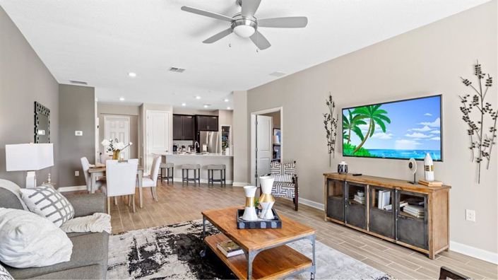 Image No.4-Propriété de 4 chambres à vendre à Kissimmee