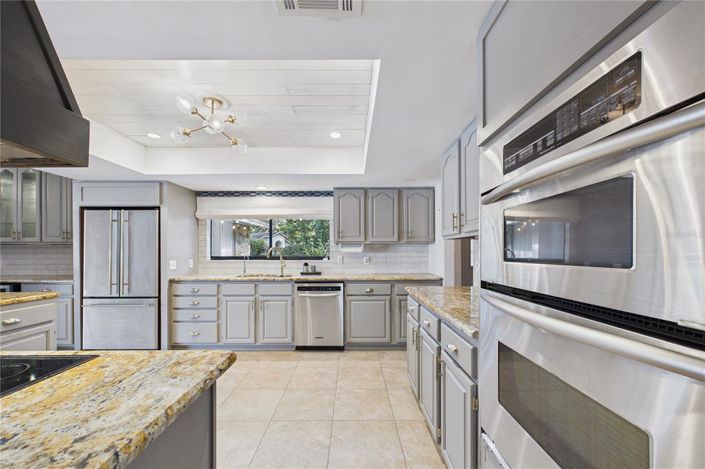 Image No.15-3 Bed Property for sale