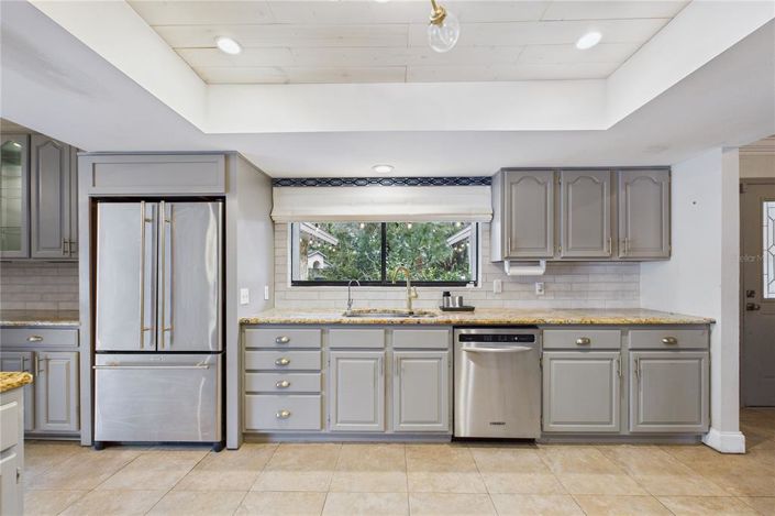 Image No.16-3 Bed Property for sale