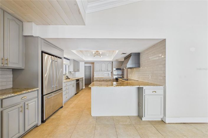 Image No.20-3 Bed Property for sale