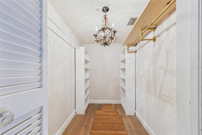 Image No.48-3 Bed Property for sale