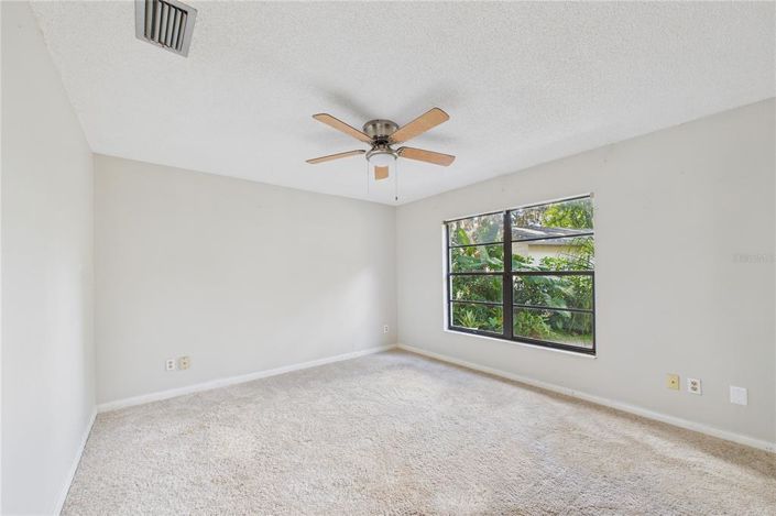 Image No.57-3 Bed Property for sale