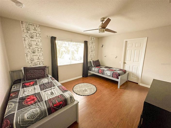 Image No.18-6 Bed House for sale