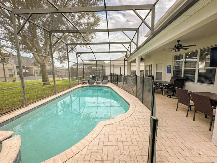 Image No.36-6 Bed House for sale