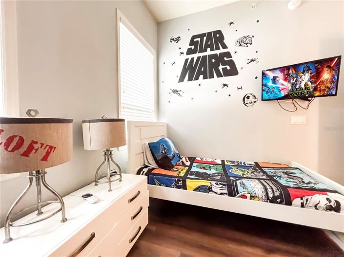 Image No.19-3 Bed Property for sale