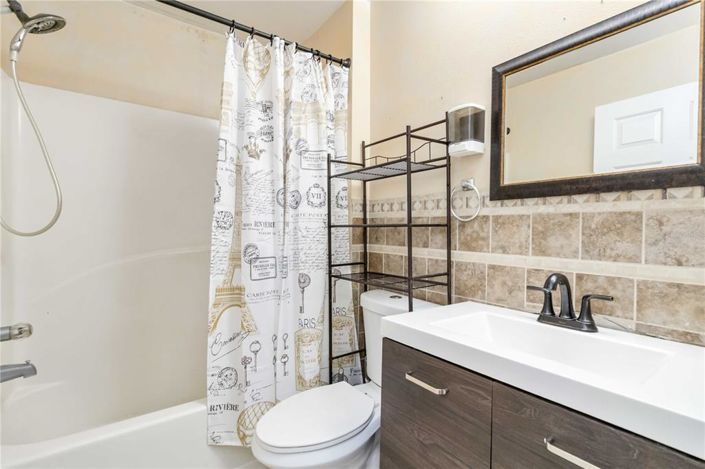 Image No.23-Propriété de 4 chambres à vendre à Kissimmee