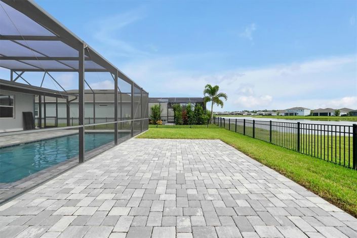 Image No.21-Propriété de 3 chambres à vendre à États-Unis