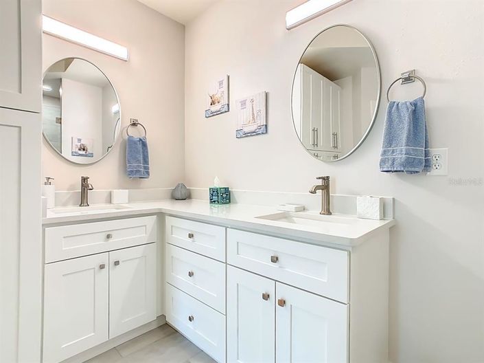 Image No.22-1 Bed Property for sale