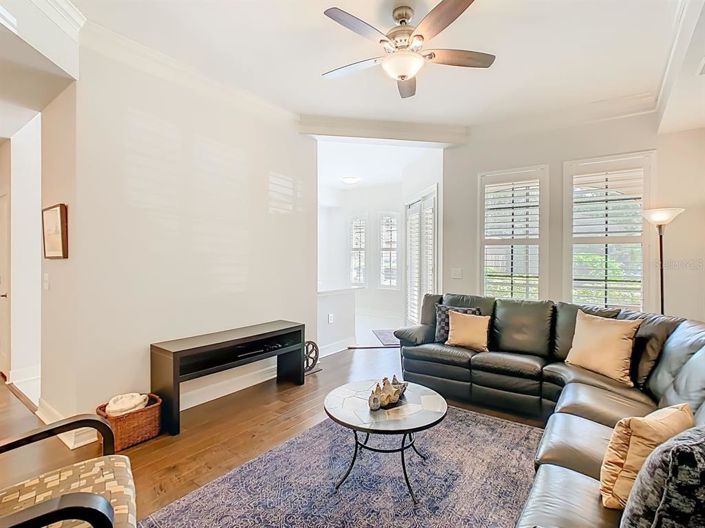 Image No.5-1 Bed Property for sale