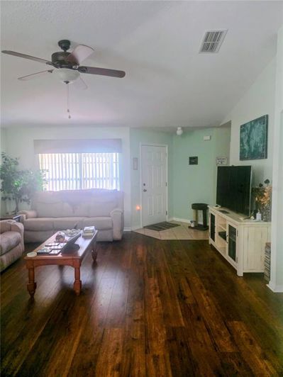 Image No.5-Propriété de 2 chambres à vendre à États-Unis