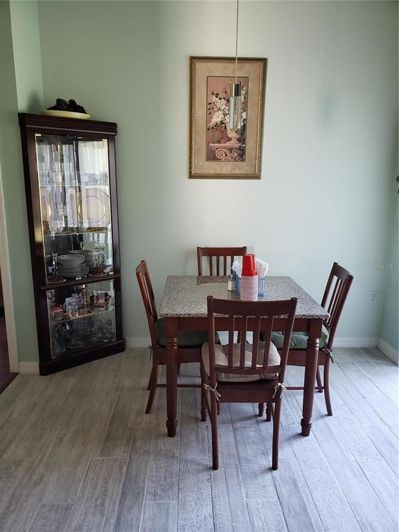 Image No.9-Propriété de 2 chambres à vendre à États-Unis