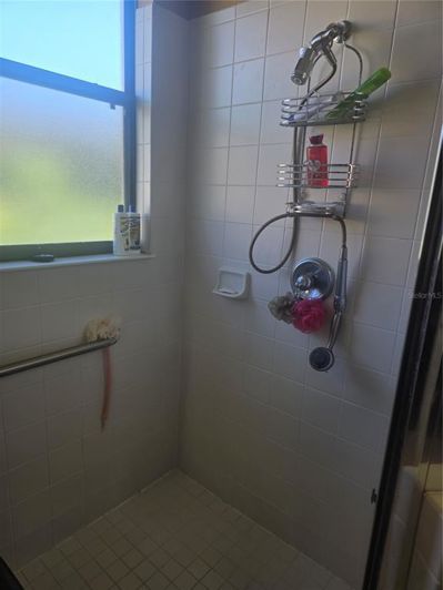 Image No.19-2 Bed Property for sale