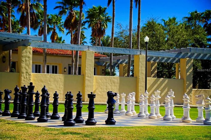 Image No.35-2 Bed House for sale