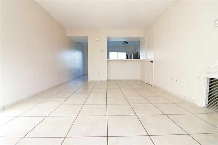 Image No.3-Maison de ville de 2 chambres à vendre à Kissimmee