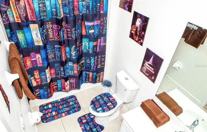 Image No.26-6 Bed Property for sale