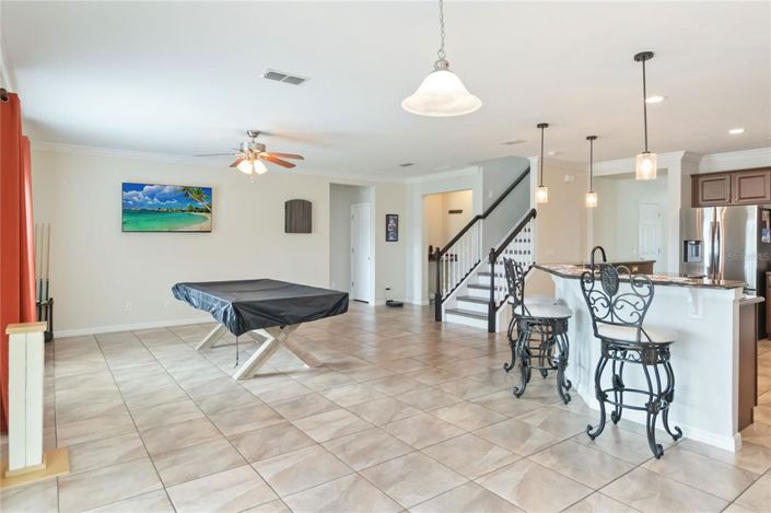 Image No.17-5 Bed Property for sale