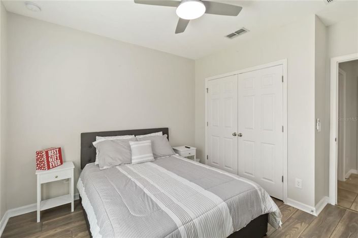 Image No.23-5 Bed Property for sale