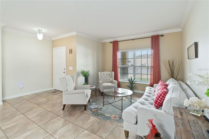 Image No.9-5 Bed Property for sale