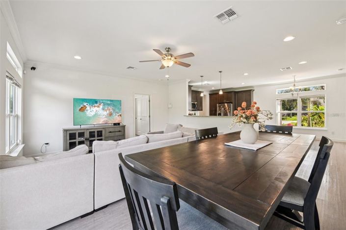 Image No.6-4 Bed House for sale