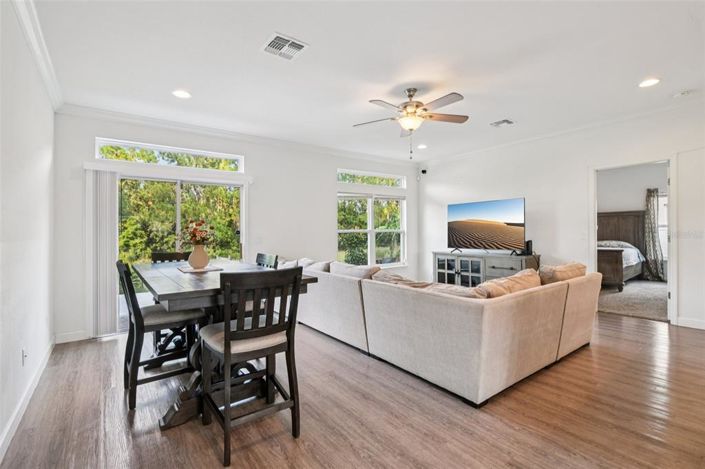 Image No.7-4 Bed House for sale